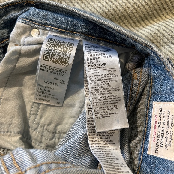 Levi’s High Loose W25 L31 - Picture 8 of 9